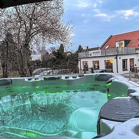 Patent, Your In Badacsony Bed & Breakfast Badacsonytomaj