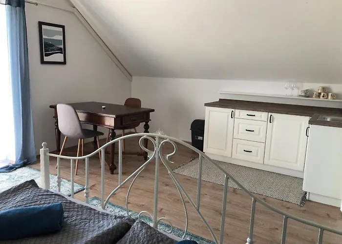 Patent, Your In Badacsony Bed & Breakfast Badacsonytomaj